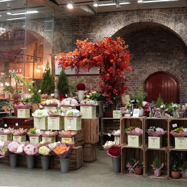 Moyses Stevens flower shop, St Pancras International, London