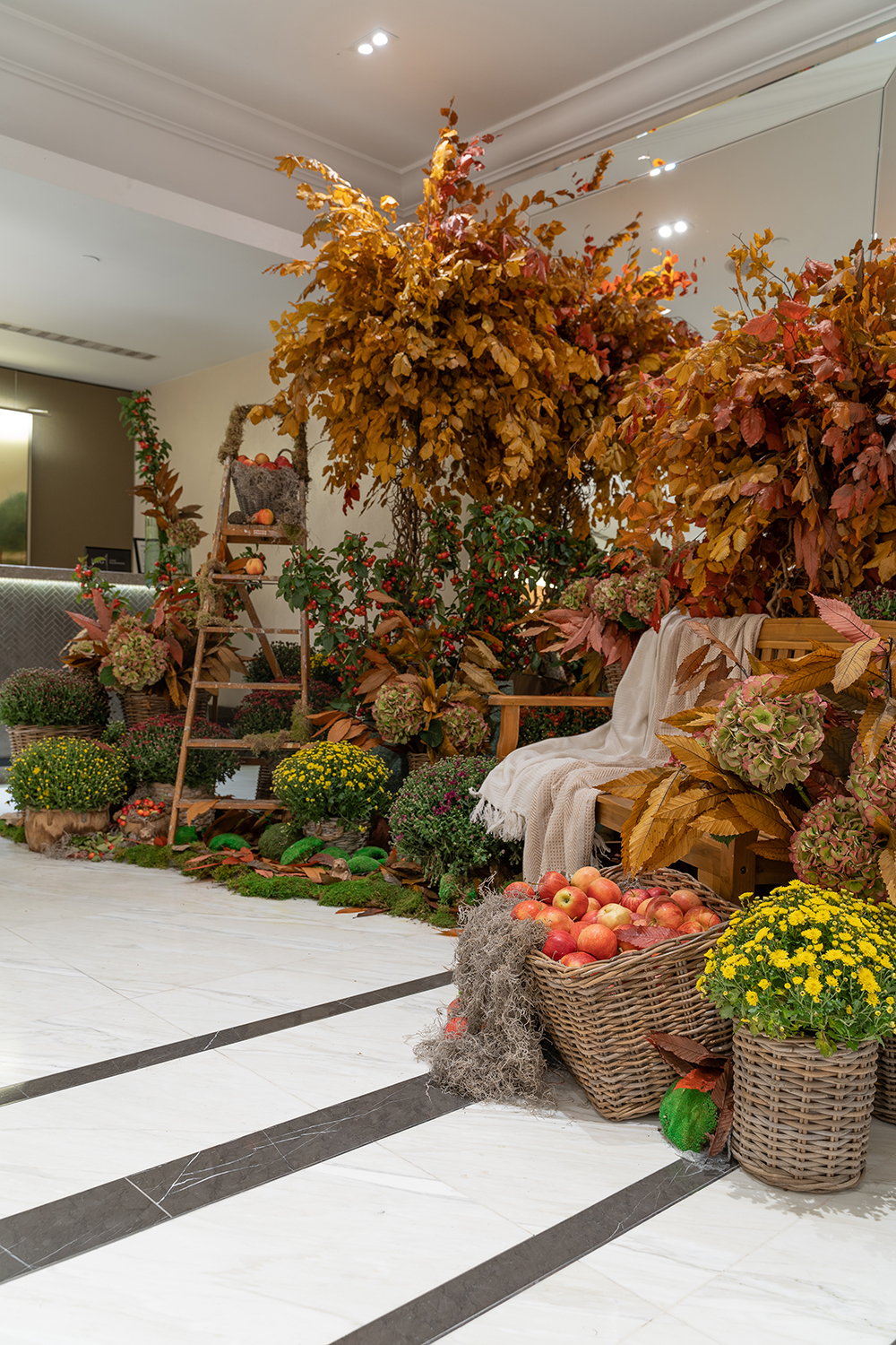 Autumn flower installation at The Intercontinental hotel